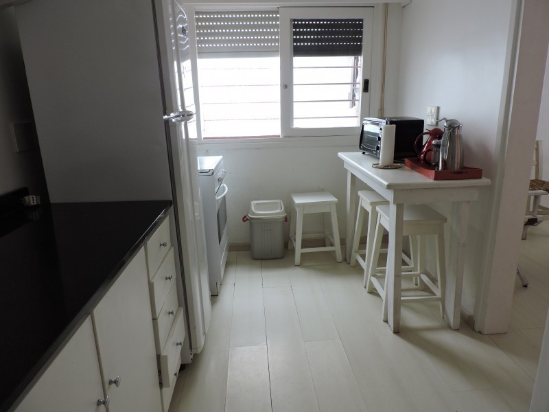 Casa en alquiler de la ruta al mar a una cuadra de Montoya